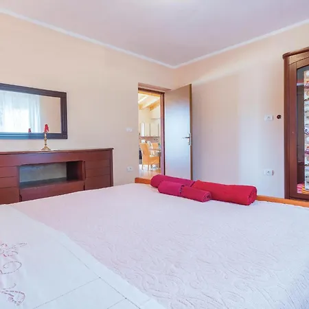 Casa de Férias Skicini 03